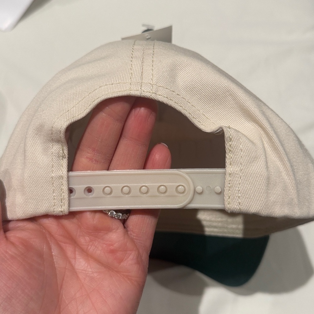 When’s halftime? Beige and Green Cap with Embroidered Text New 100% cotton - Picture 5 of 7